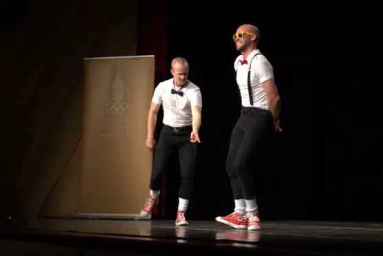 Tánc és móka Naninski & Figaro módra